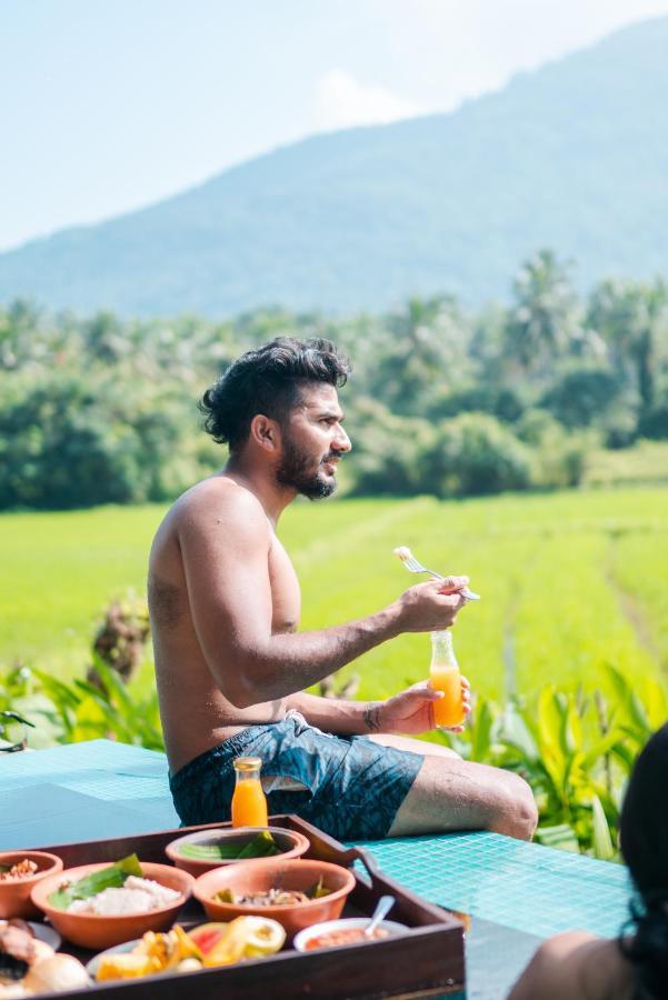 Coconut Escapes Villa Курунегала Екстериор снимка